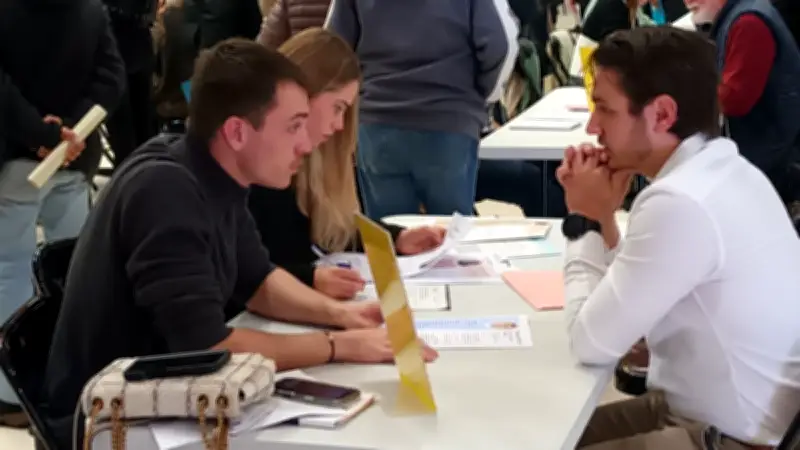 Valras-Plage : 600 candidats au forum de l'emploi saisonnier pour 200 postes