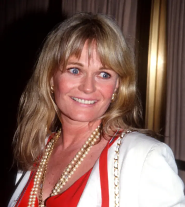 Valérie Perrine, de show-girl à icône du cinéma des années 1970, s'éteint à 82 ans