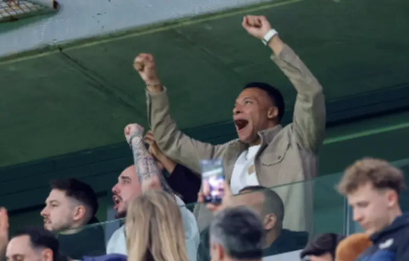 Valverde éclaire le Real et offre un répit à Mbappé blessé