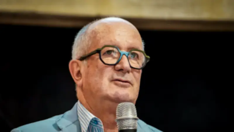 Vauvert : le maire socialiste Jean Denat quitte la vie municipale après sa défaite face au RN