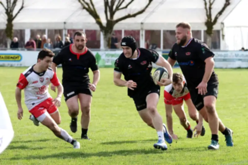 Victoire capitale des Surgériens face à La Roche-sur-Yon dans la lutte pour le maintien