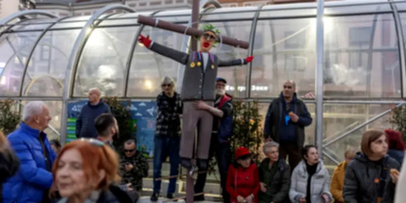 Victoire de Vucic aux municipales serbes, contestée par l'opposition et l'UE