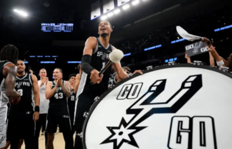 Victor Wembanyama en feu : 38 points et 16 rebonds pour écraser les Pistons