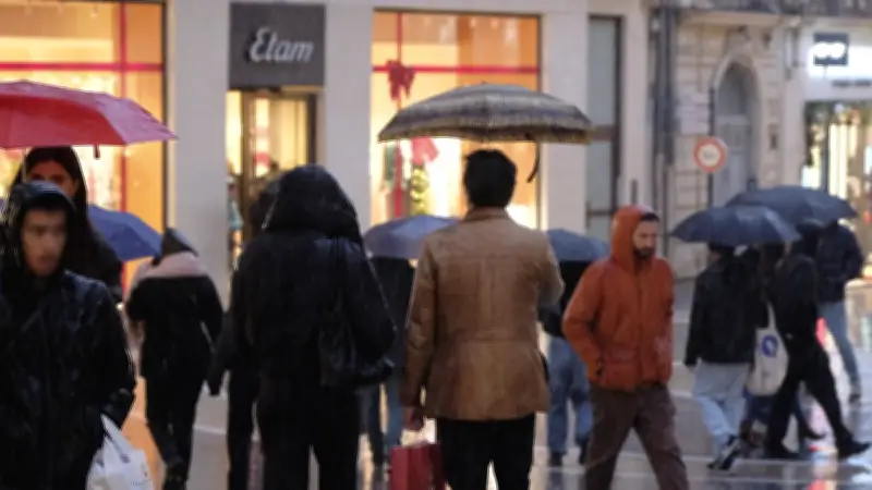 Vigilance jaune dans l'Hérault et le Gard : faut-il craindre une semaine catastrophique après 80 mm de pluie ?