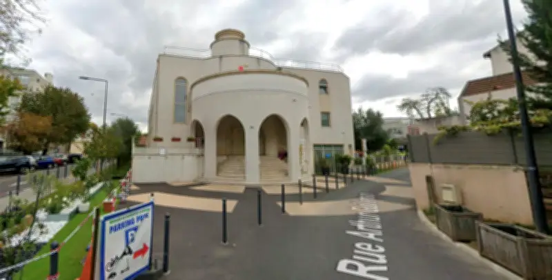 Villeneuve-la-Garenne : la mosquée au cœur d'une guerre associative et politique
