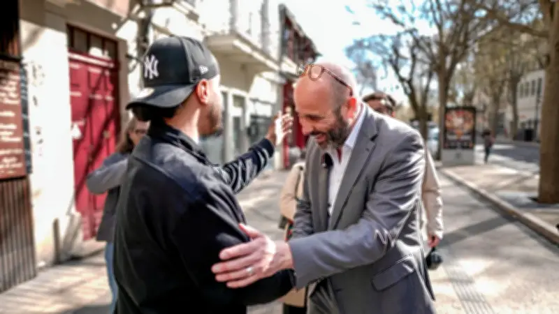 Vincent Bouget, nouveau maire de Nîmes, entame son mandat par des rencontres citoyennes