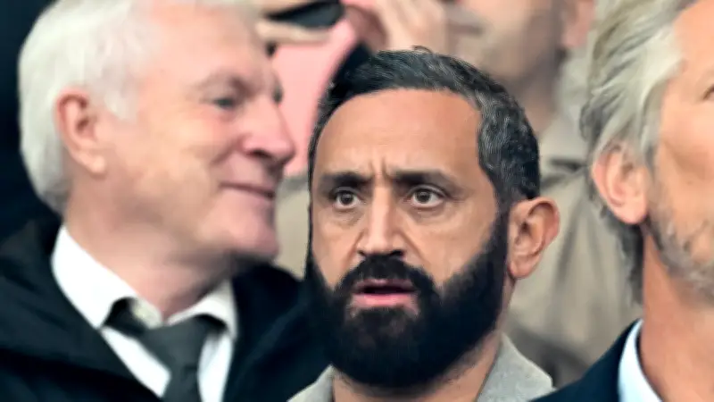 Violence sur le plateau de Hanouna : un chroniqueur hospitalisé après une gifle