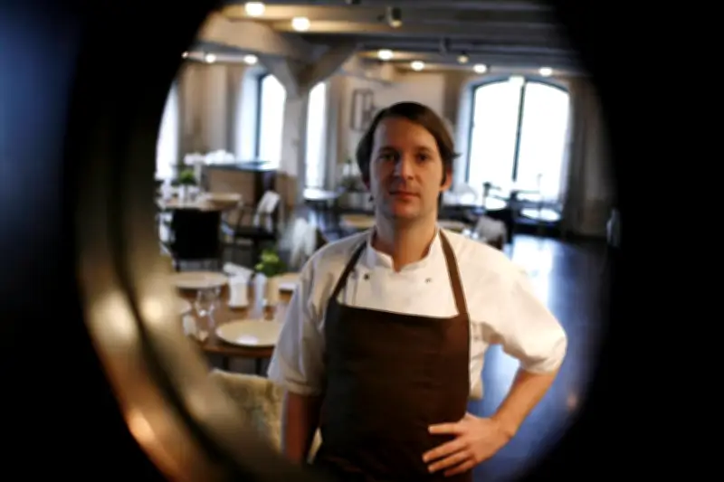 Violences alléguées : le cofondateur du Noma, temple gastronomique scandinave, démissionne