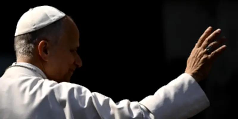 Visite du Pape en Guinée équatoriale : les mesures imposées aux habitants provoquent un tollé