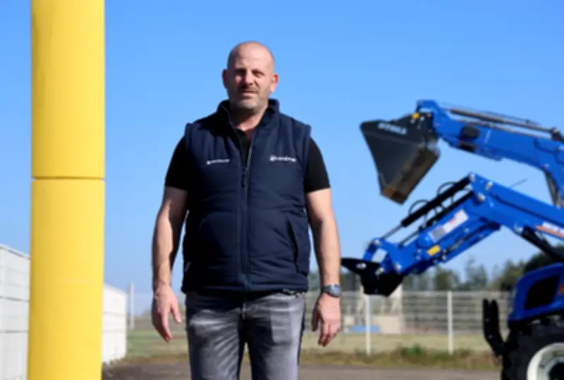 Vol de deux tracteurs à Lamothe : un chef d'entreprise impuissant face à des voleurs organisés