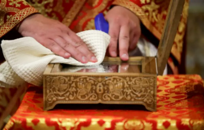 Vol d'une relique sacrée à l'église Saint-Vincent-de-Paul à Paris