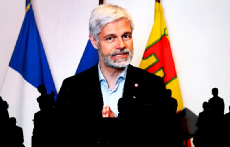 Wauquiez relance l'idée d'une primaire large de la droite incluant Philippe et Knafo