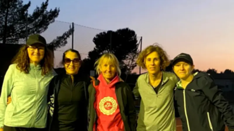 Week-end sportif dans l'Hérault : résultats mitigés pour le tennis et victoires au water-polo