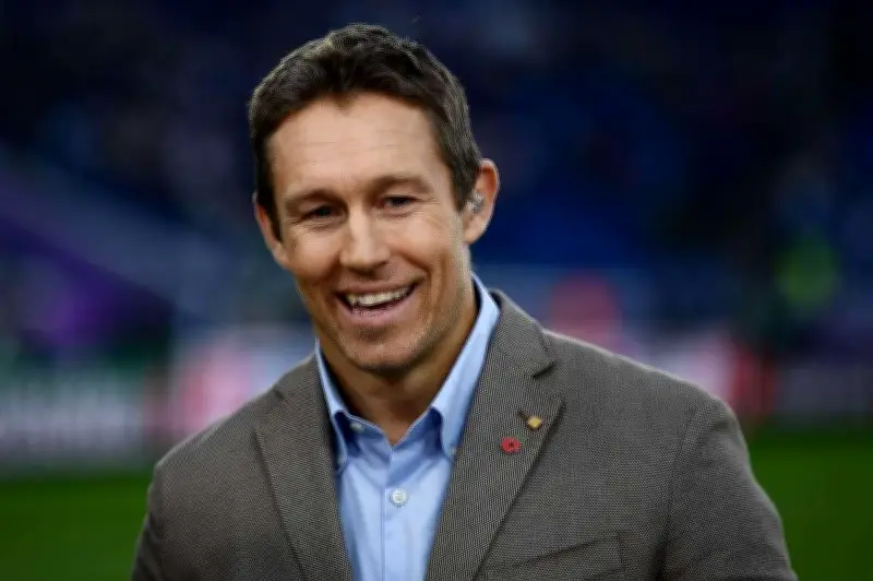 Wilkinson analyse la rivalité Jalibert-Ntamack à l'ouverture du XV de France