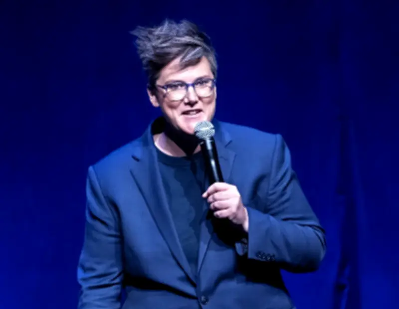Woof ! Dhannah Gadsby, une comédienne qui fait du bien au moral