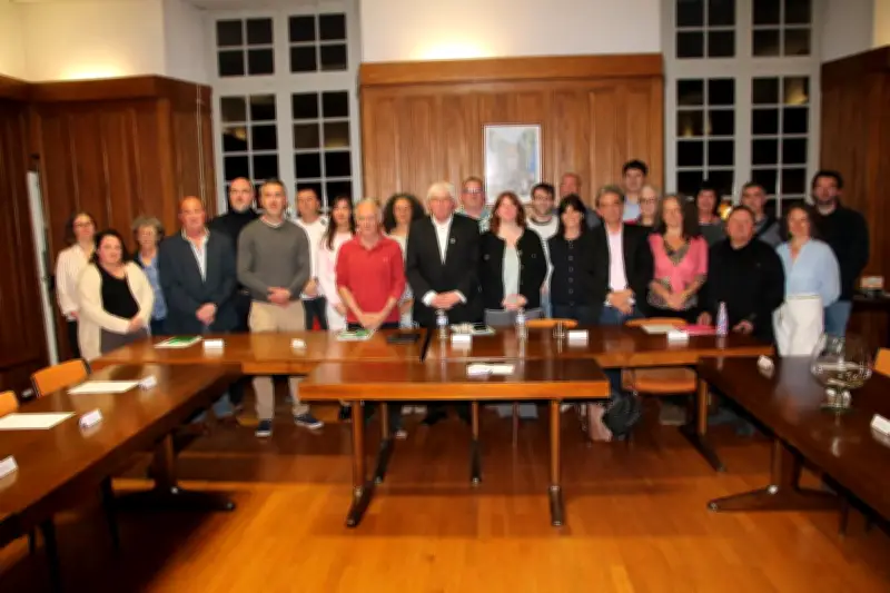 Yves Salanave-Péhé réinstallé maire de Monein après six ans d'absence