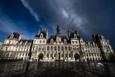 La mairie de Paris perquisitionnée dans une enquête sur un contrat de 15 millions d'euros