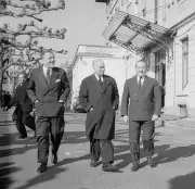 Accords d'Évian 1962 : Cessez-le-feu et indépendance de l'Algérie en images