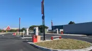 Angoulins inaugure une station Avia avec trois bornes rapides 360 kW