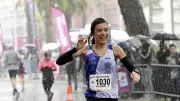 Anne Moulin triomphe sous la pluie au semi-marathon des Pyramides