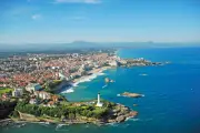 Biarritz, joyau du Pays basque : une balade historique au fil des archives
