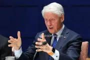 Bill et Hillary Clinton interrogés sur leurs liens avec Jeffrey Epstein