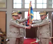 Birmanie : le général Min Aung Hlaing amorce une transition vers la vie civile