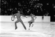 Bordeaux 1982 : la patinoire de Mériadeck accueille un gala exceptionnel des champions du monde