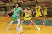 Castelnau BC maintient son invincibilité face à l'ASPTT Limoges dans un match difficile