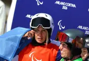 Cécile Hernandez, porte-drapeau française, décroche l'or en snowboard aux Paralympiques 2026