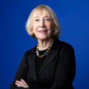 Chantal Thomas célèbre les femmes libres de la Riviera dans 'Femmes sur fond d'azur'