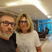 Couple français bloqué à Abou Dhabi après les frappes iraniennes : un cauchemar sans fin