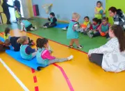 Des élèves simulent des handicaps lors d'ateliers sportifs éducatifs en Lot-et-Garonne