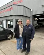 Dominique Azzopardi, le garagiste emblématique de Saint-Louis-de-Montferrand, prend sa retraite après 37 ans