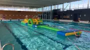 Formation innovante à Mourenx : deux stagiaires MNS lancent des animations aquatiques