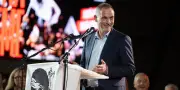 Gilles Simeoni remporte les municipales à Bastia, un retour marquant en Corse
