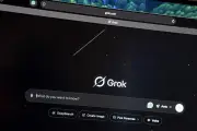 Grok sur l'Iran : Elon Musk et son IA continuent de diffuser des fausses informations