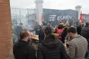 Grève à la poudrerie Eurenco de Bergerac : la mobilisation se poursuit malgré un reflux des manifestants