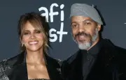 Halle Berry appelle les femmes à prioriser leur plaisir sexuel