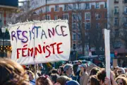 Journée des droits des femmes : des dizaines de milliers manifestent pour l'égalité et contre les violences
