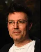 La Maison de la poésie de Bordeaux anime deux soirées littéraires au Polyèdre en mars