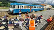 La pièce 'Chemino' triomphe dans les gares du Cévenol, célébrant 151 ans d'histoire ferroviaire