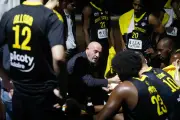 La Rochelle s'impose à Quimper en Élite 2 : réactions du coach et des joueurs