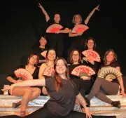 La troupe The Always Young anime la salle des fêtes du Fleix en mars 2026