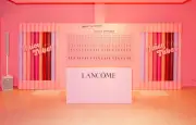 Lancôme et les géants de la beauté se réinventent pour séduire la Génération Z