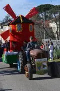Le 14e carnaval communautaire du Pays Foyen attire la foule sous le soleil