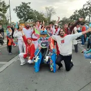 Le carnaval de Pessac triomphe des nuages pour une fête colorée du Sud-Ouest
