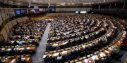 Le Parlement européen approuve l'accord commercial avec les États-Unis sous conditions