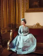Le style d'Elizabeth II : une garde-robe royale entre tradition et symboles