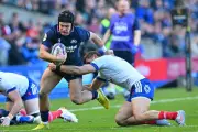 Le XV de France sombre en Écosse : une défaite historique (50-40) avant l'ultime défi face à l'Angleterre